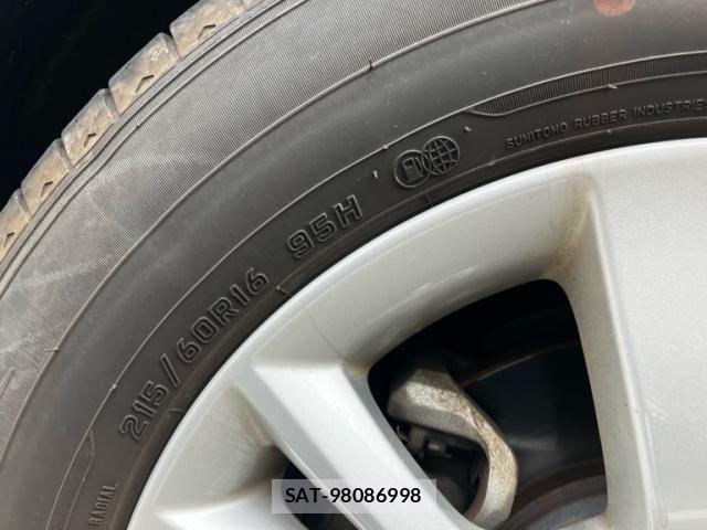Honda VEZEL 2017-12 8038947-5