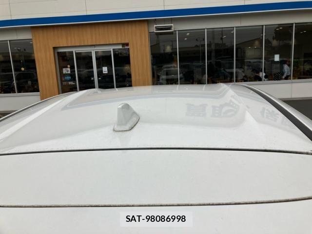 Honda VEZEL 2017-12 8038947-6