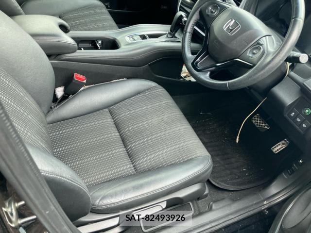 Honda VEZEL 2015-12 8038946-10