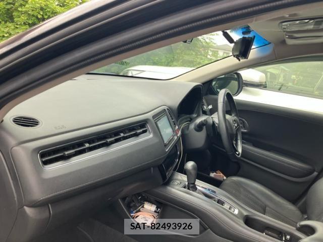 Honda VEZEL 2015-12 8038946-27
