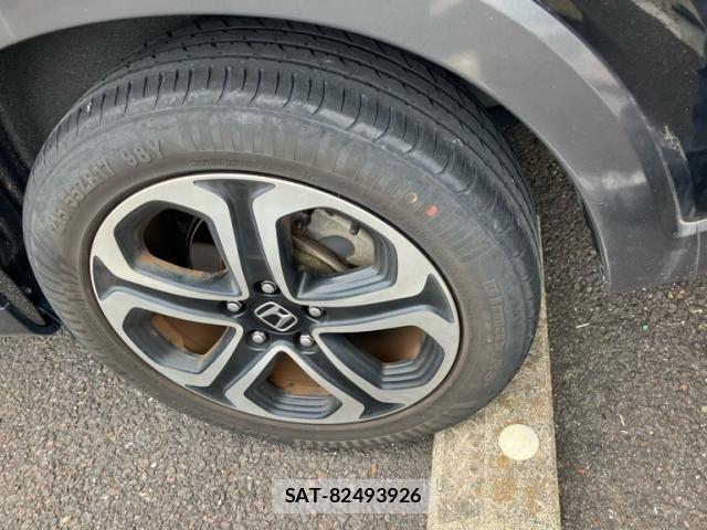 Honda VEZEL 2015-12 8038946-6