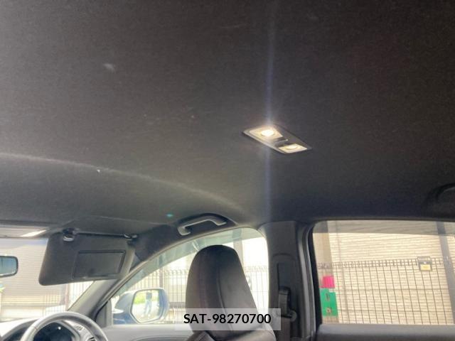 Honda VEZEL 2021-02 8038943-12