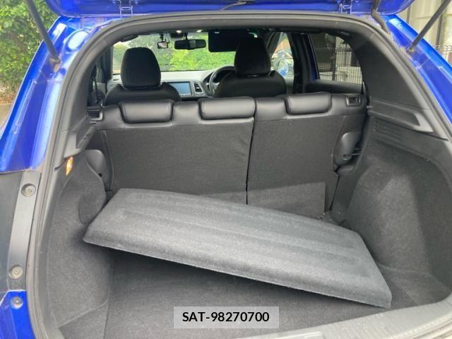 Honda VEZEL 2021-02 8038943-13