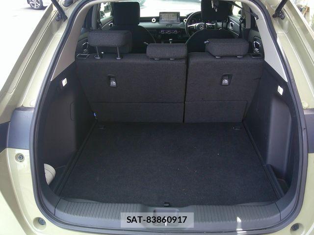 Honda VEZEL 2021-05 8076021-11
