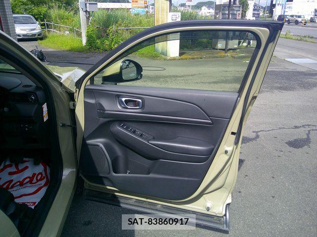 Honda VEZEL 2021-05 8076021-20