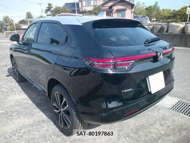 Honda VEZEL 2026-06 8076020-4
