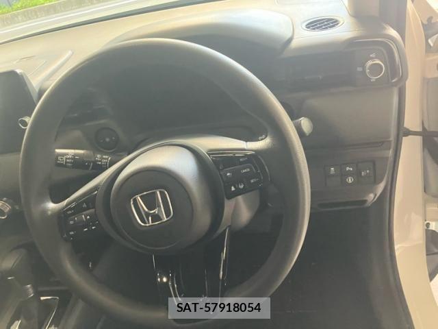 Honda VEZEL 2021-06 8076019-12