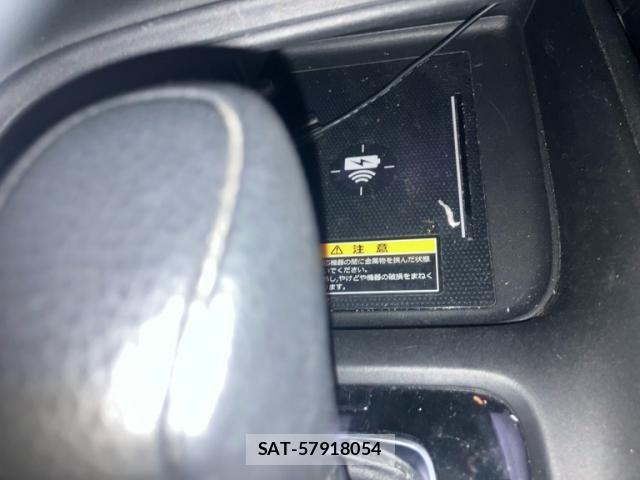 Honda VEZEL 2021-06 8076019-22