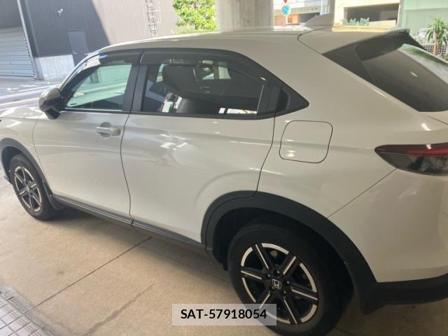 Honda VEZEL 2021-06 8076019-3