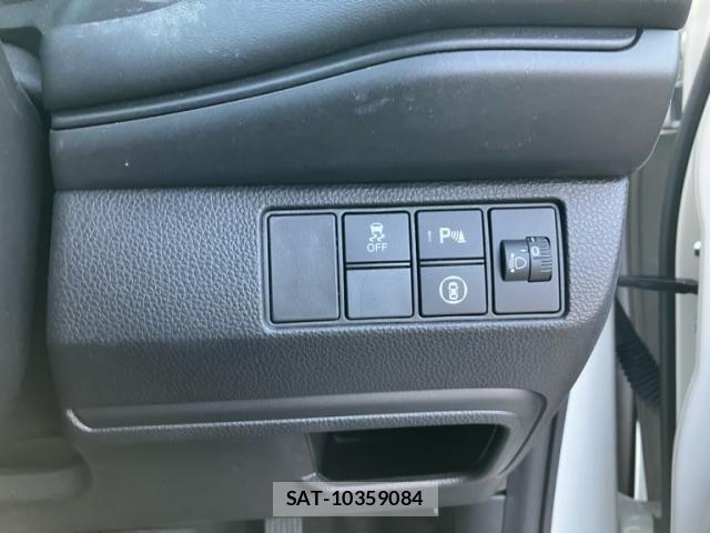 Honda VEZEL 2022-09 8132811-23