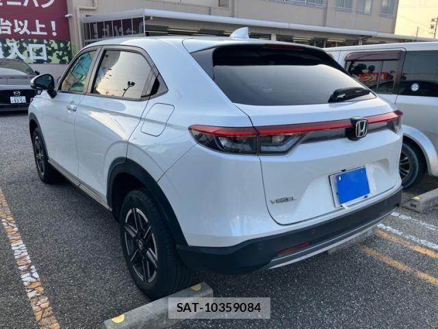 Honda VEZEL 2022-09 8132811-3