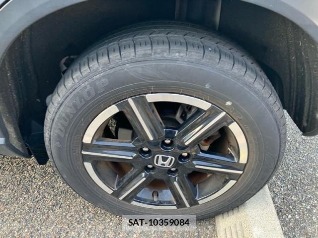 Honda VEZEL 2022-09 8132811-6