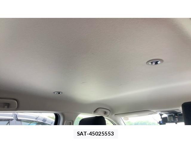 Honda VEZEL 2022-03 8132810-12