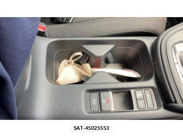 Honda VEZEL 2022-03 8132810-24
