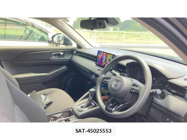 Honda VEZEL 2022-03 8132810-8