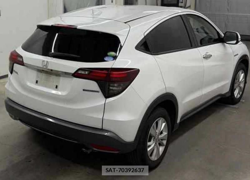 Honda VEZEL 2019-06 8148214-1