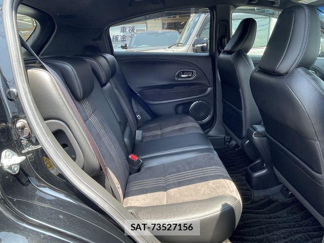 Honda VEZEL 2019-08 8210818-15