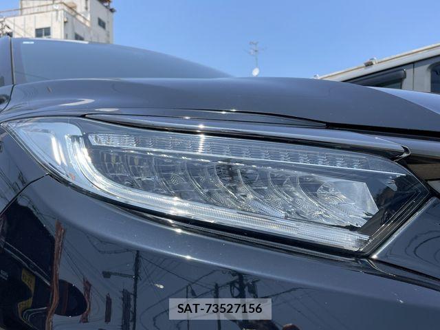 Honda VEZEL 2019-08 8210818-7