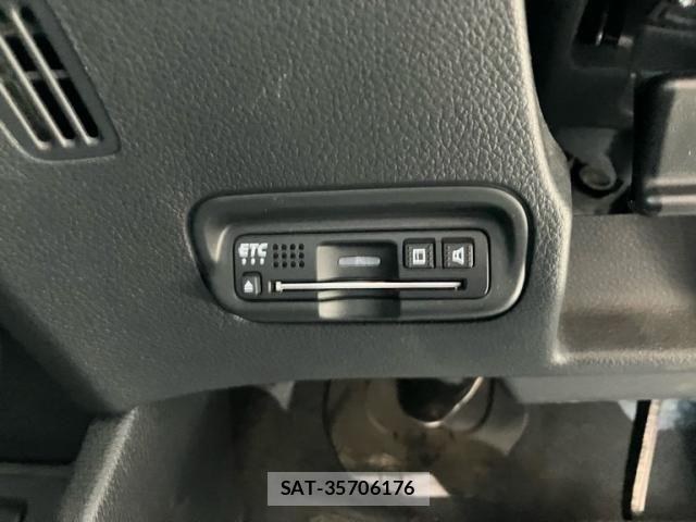 Honda VEZEL 2020-11 8232242-9
