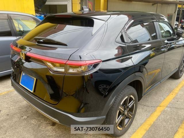 Honda VEZEL 2022-01 8232239-1