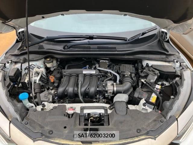 Honda VEZEL 2019-08 8232241-22