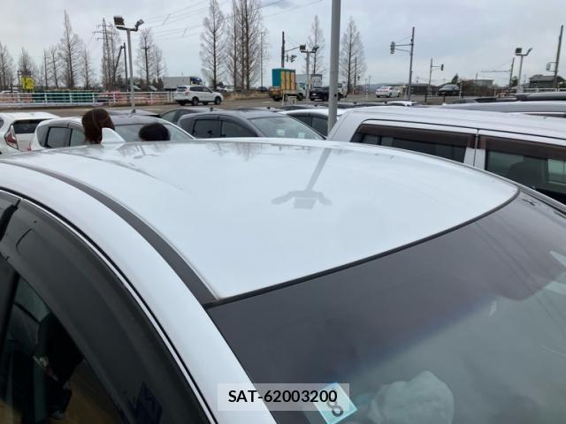 Honda VEZEL 2019-08 8232241-3