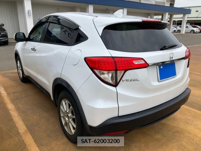 Honda VEZEL 2019-08 8232241-4