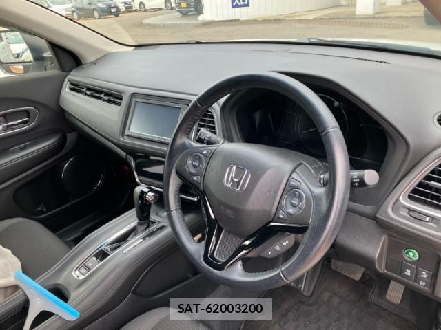 Honda VEZEL 2019-08 8232241-8