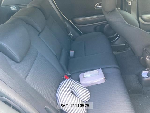 Honda VEZEL 2015-03 8232248-12