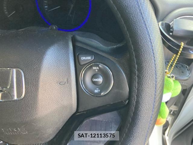 Honda VEZEL 2015-03 8232248-18