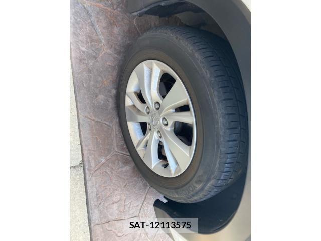 Honda VEZEL 2015-03 8232248-6