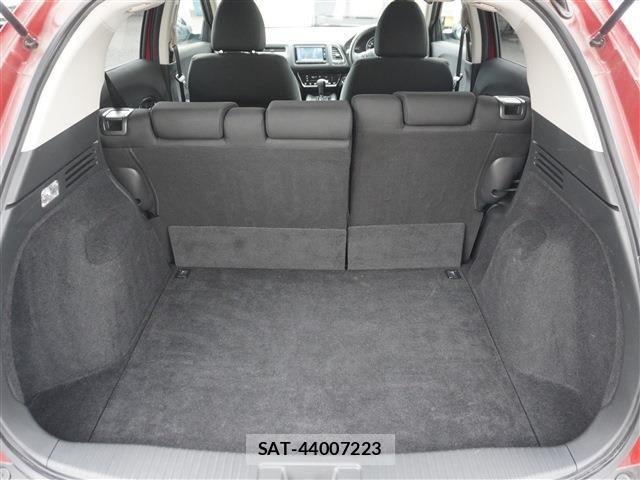 Honda VEZEL 2016-09 8247033-12