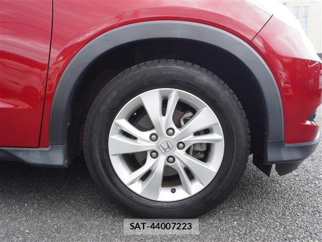 Honda VEZEL 2016-09 8247033-13
