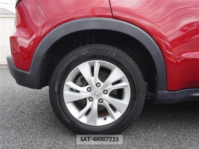 Honda VEZEL 2016-09 8247033-14