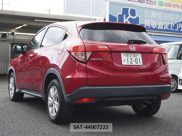 Honda VEZEL 2016-09 8247033-3