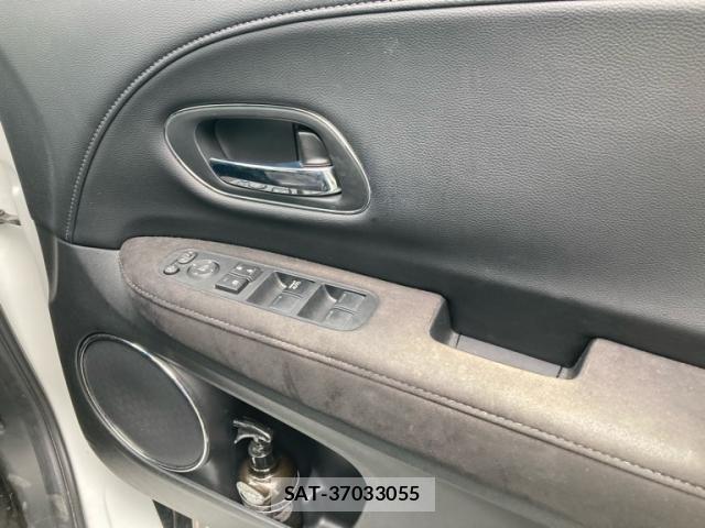 Honda VEZEL 2020-10 8247029-13