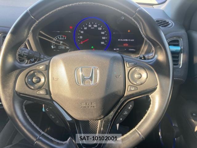 Honda VEZEL 2017-06 8317831-12