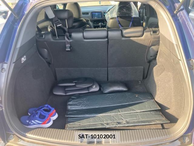 Honda VEZEL 2017-06 8317831-24