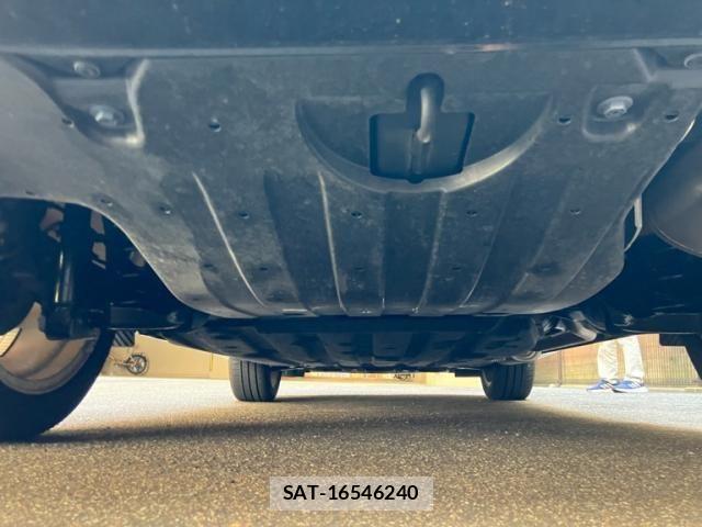 Honda VEZEL 2016-11 8317823-6
