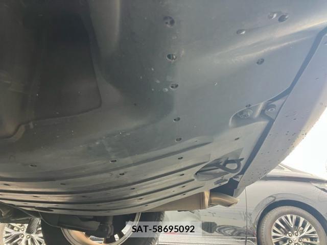 Honda VEZEL 2020-03 8317824-12