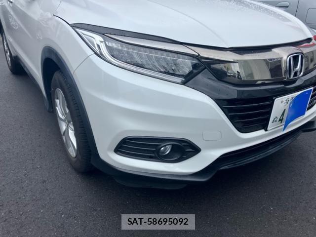 Honda VEZEL 2020-03 8317824-3