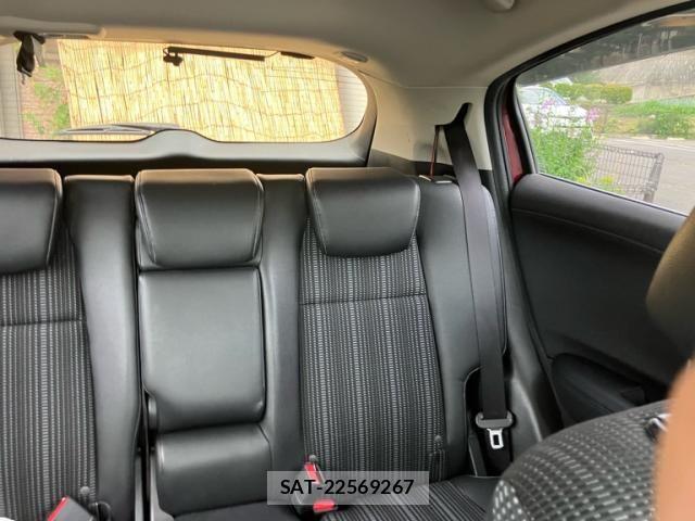 Honda VEZEL 2014-03 8317832-26