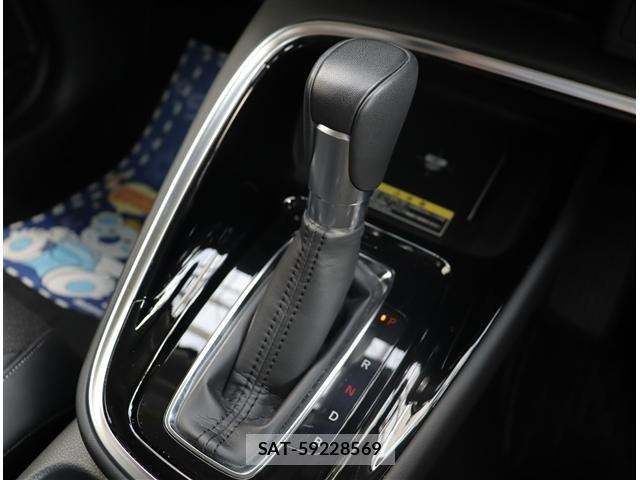 Honda VEZEL 2023-11 8317819-16