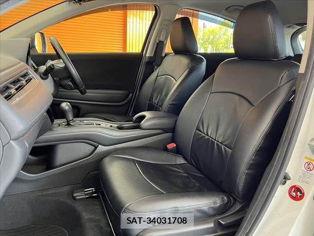 Honda VEZEL 2014-01 8317827-16