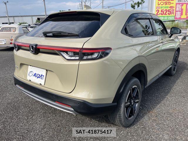 Honda VEZEL 2022-03 8317818-3