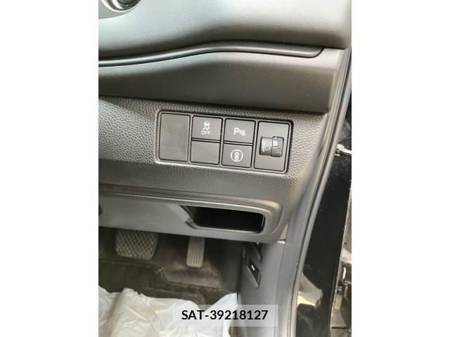 Honda VEZEL 2023-01 8317821-16