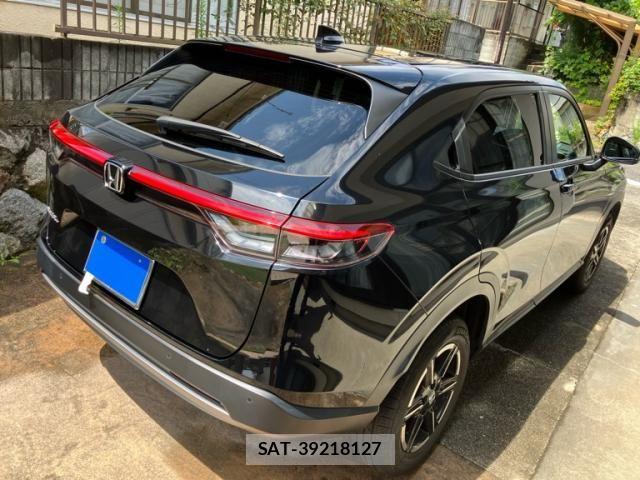 Honda VEZEL 2023-01 8317821-4