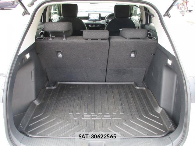 Honda VEZEL 2023-12 8317817-15
