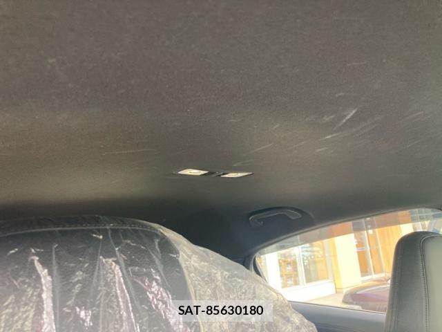 Honda VEZEL 2019-03 8337918-19