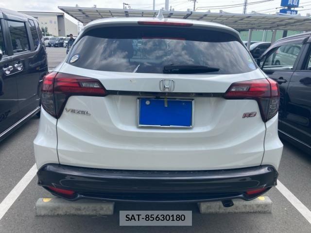Honda VEZEL 2019-03 8337918-4
